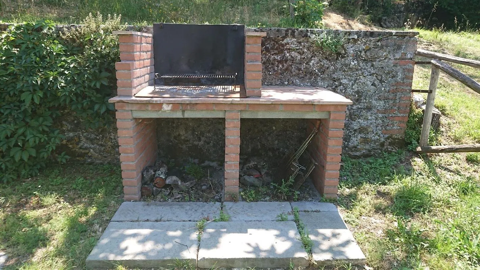 Вилла Petrolo Bucine 0*,